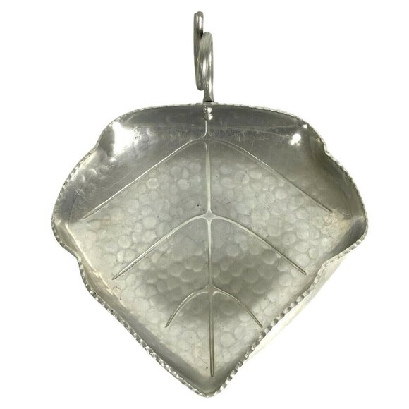 Buenilum Hammered Aluminum Grape Leaf Tray With Twisted Vine Handle Vintage - Picture 1 of 7